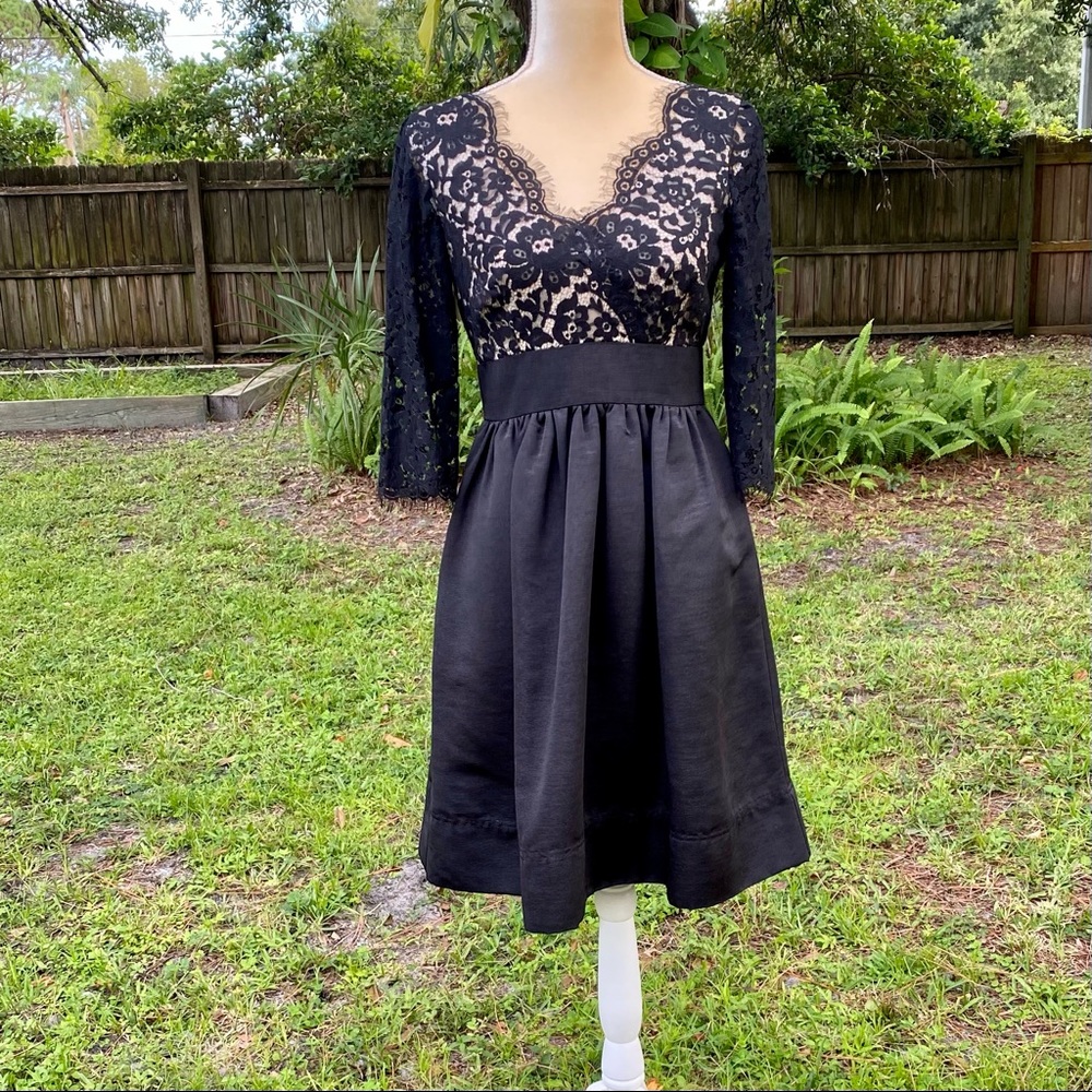 Eliza J. Black Satin, Lace  Sz 4 Knee Length Gown